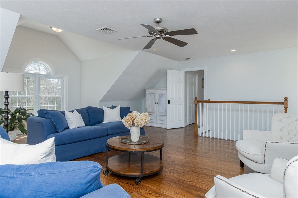 515 Old Dunstable Road Groton, MA 01450 - Photo 33 of 42