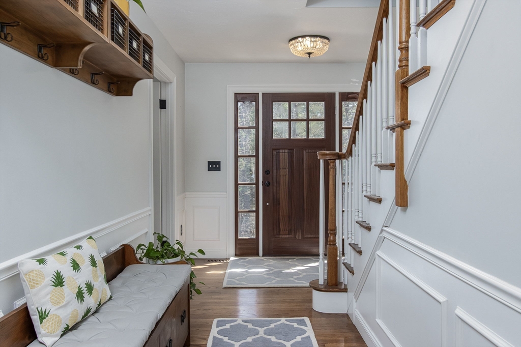 515 Old Dunstable Road Groton, MA 01450 - Photo 4 of 42