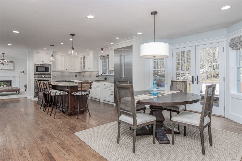 515 Old Dunstable Road Groton, MA 01450 - Photo 5 of 42