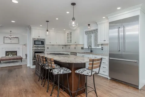 $1,075,000 | 515 Old Dunstable Road, Groton, MA 01450