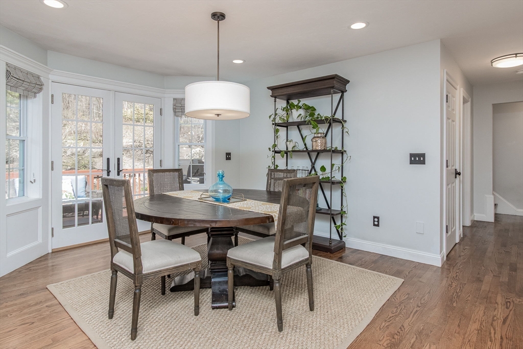 515 Old Dunstable Road Groton, MA 01450 - Photo 8 of 42