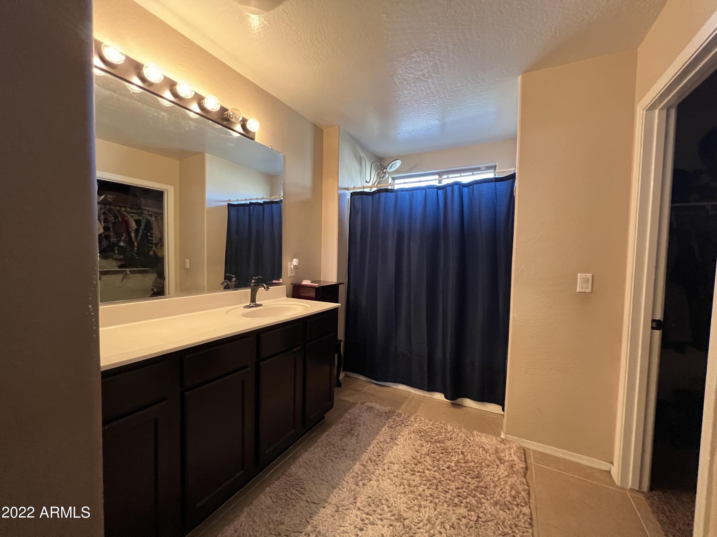 4524 West Fremont Rd. Laveen, AZ 85339 - Photo 10 of 19 DDC9850A-0DDD-49EE-B1F6-1691A3D2A65C