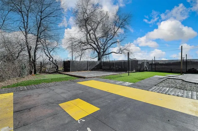 $360,000 | 801 South Hampton Road, Crowley, TX 76036