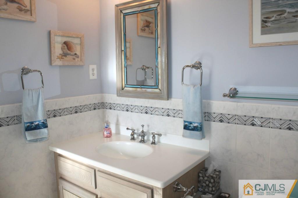 2 Oak Tree Road Monmouth Junction, NJ 08852 - Photo 15 of 22 Gallery Image 15
