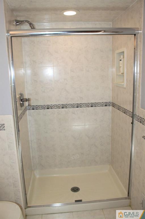 2 Oak Tree Road Monmouth Junction, NJ 08852 - Photo 16 of 22 Gallery Image 16