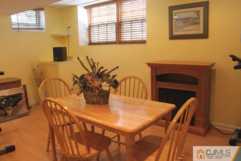 2 Oak Tree Road Monmouth Junction, NJ 08852 - Photo 21 of 22 Gallery Image 21