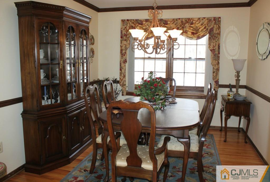 2 Oak Tree Road Monmouth Junction, NJ 08852 - Photo 4 of 22 Gallery Image 4