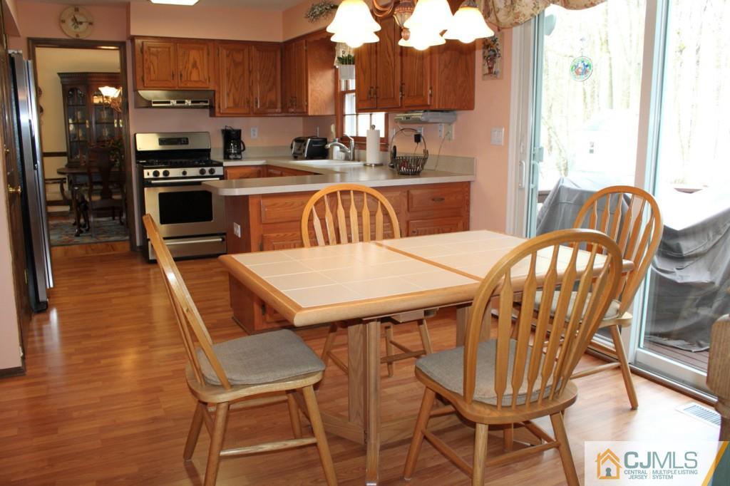 2 Oak Tree Road Monmouth Junction, NJ 08852 - Photo 5 of 22 Gallery Image 5