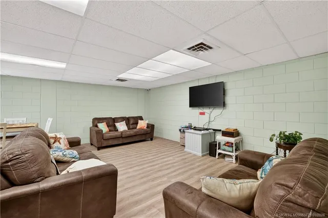 a view of an empty room with window