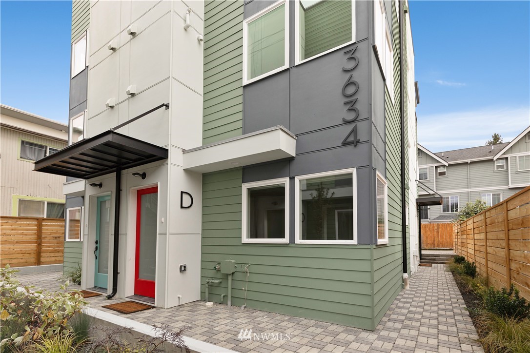 3638 36th Avenue South, Unit D Seattle, WA 98144 - Photo 27 of 30 a view of entrance of the house