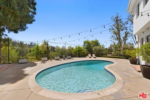 $5,495,000 | 1214 Beverly View Drive, Beverly Hills, CA 90210
