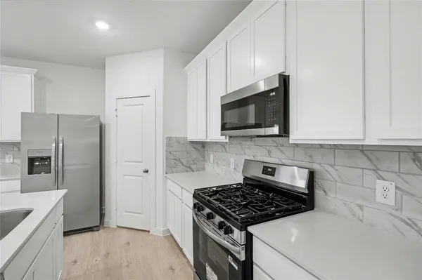 $2,500 | 3930 Langridge Drive, Fulshear, TX 77441