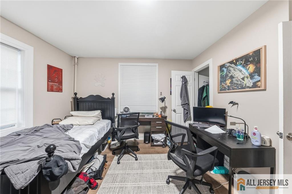 38 Prosper Street New Brunswick, NJ 08901 - Photo 16 of 38