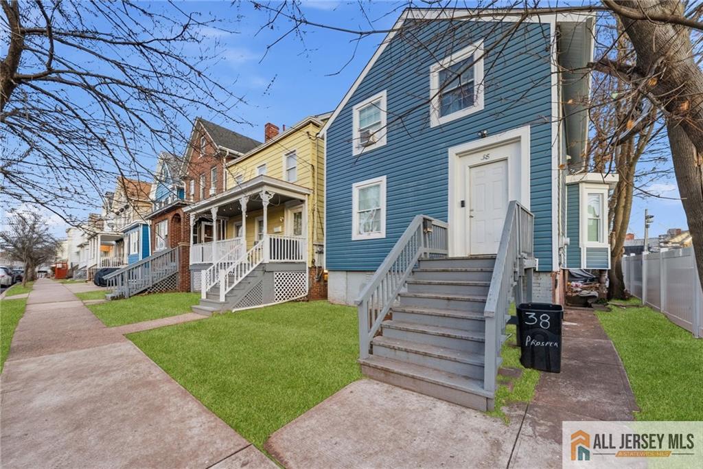 38 Prosper Street New Brunswick, NJ 08901 - Photo 32 of 38