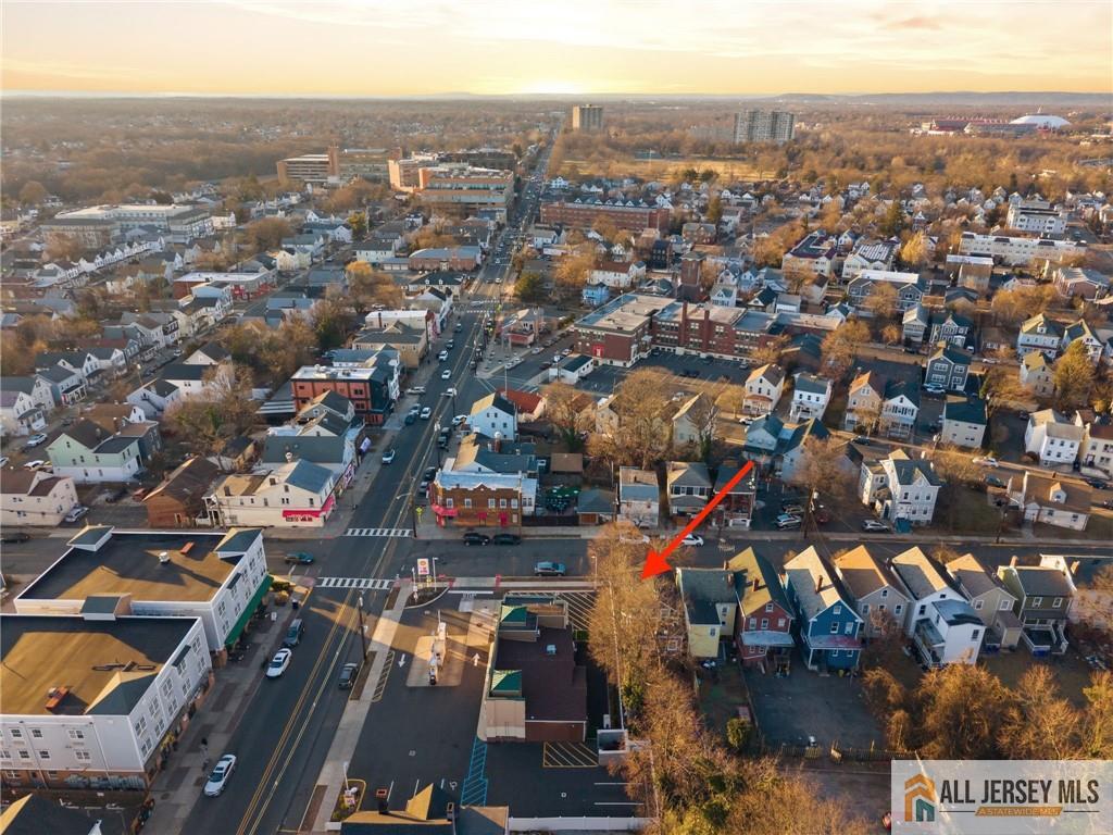 38 Prosper Street New Brunswick, NJ 08901 - Photo 35 of 38