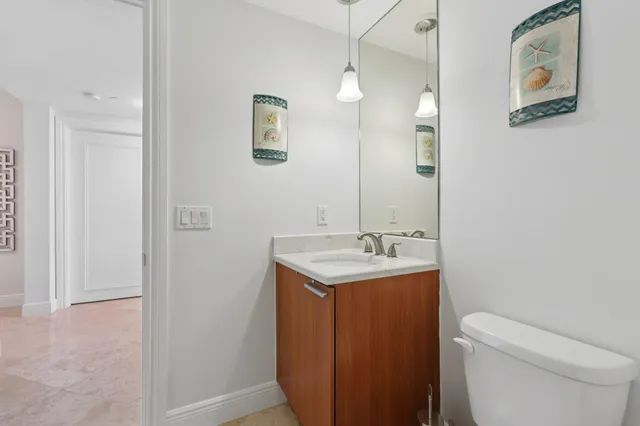 $649,000 | 2640 Lake Shore Drive, Unit 1809, Riviera Beach, FL 33404