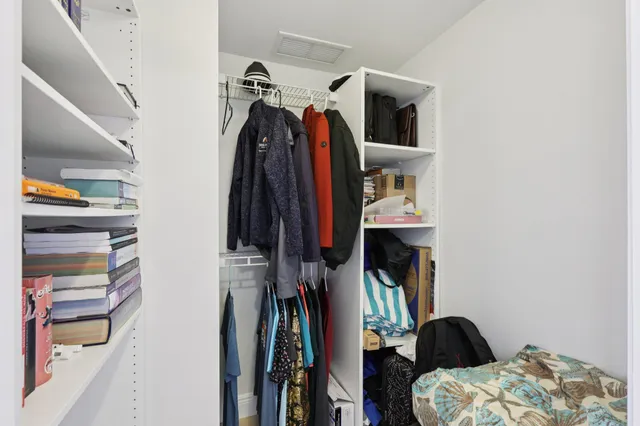 $649,000 | 2640 Lake Shore Drive, Unit 1809, Riviera Beach, FL 33404