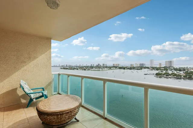 $649,000 | 2640 Lake Shore Drive, Unit 1809, Riviera Beach, FL 33404