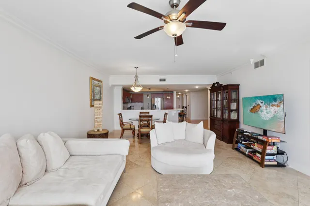 $649,000 | 2640 Lake Shore Drive, Unit 1809, Riviera Beach, FL 33404