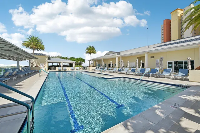 $649,000 | 2640 Lake Shore Drive, Unit 1809, Riviera Beach, FL 33404