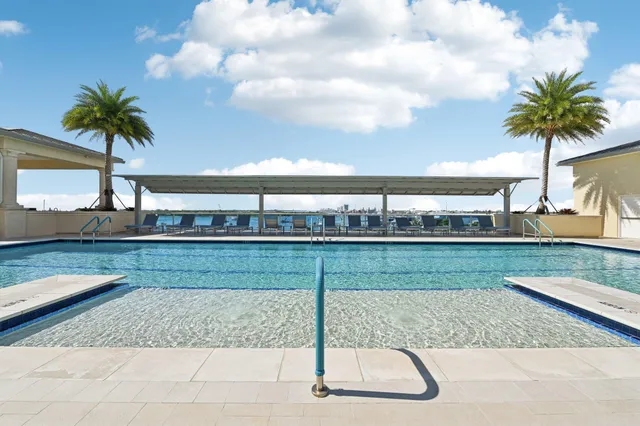 $649,000 | 2640 Lake Shore Drive, Unit 1809, Riviera Beach, FL 33404