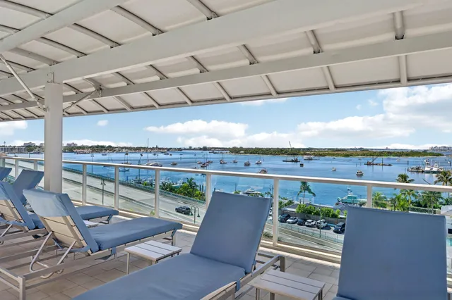 $649,000 | 2640 Lake Shore Drive, Unit 1809, Riviera Beach, FL 33404