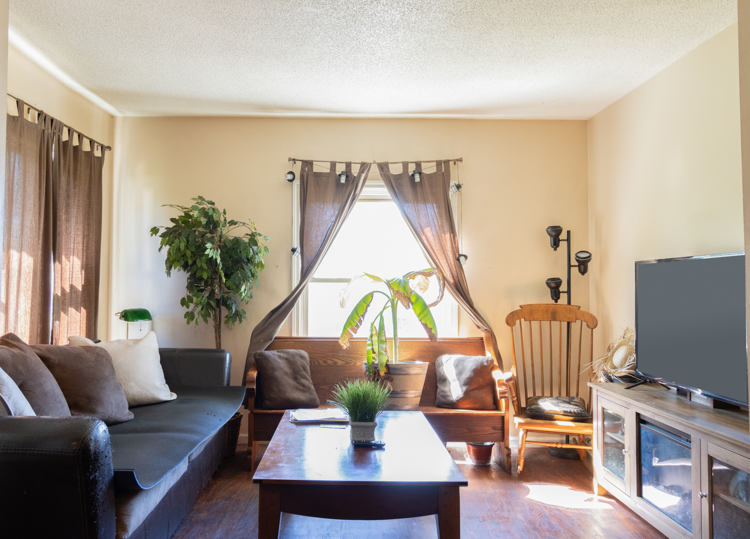 402 Northlake Road Lakemoor, IL 60051 - Photo 4 of 15 Gallery Image 4