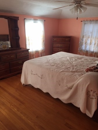 141 Dayton Street Springfield, MA 01118 - Photo 9 of 12