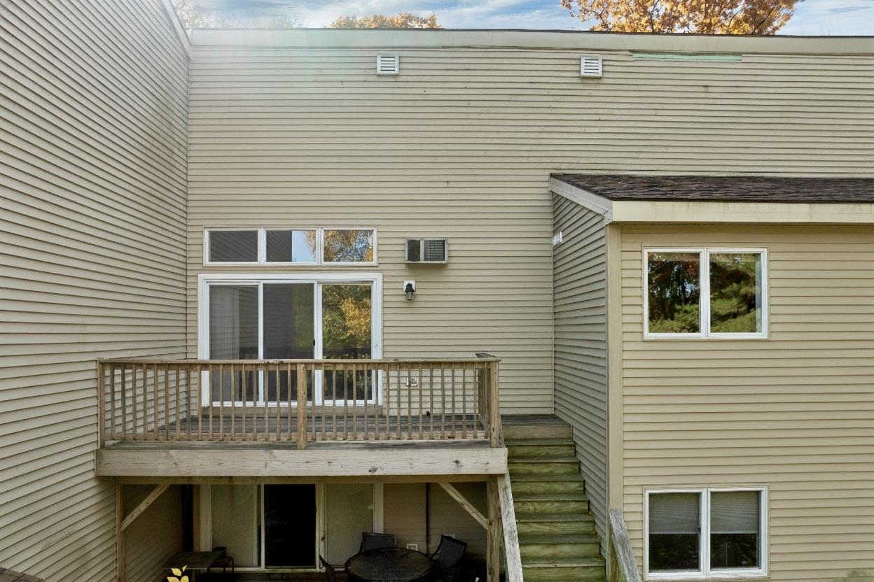 918 North Main Street, Unit 7 Laconia, NH 03246 - Photo 17 of 39