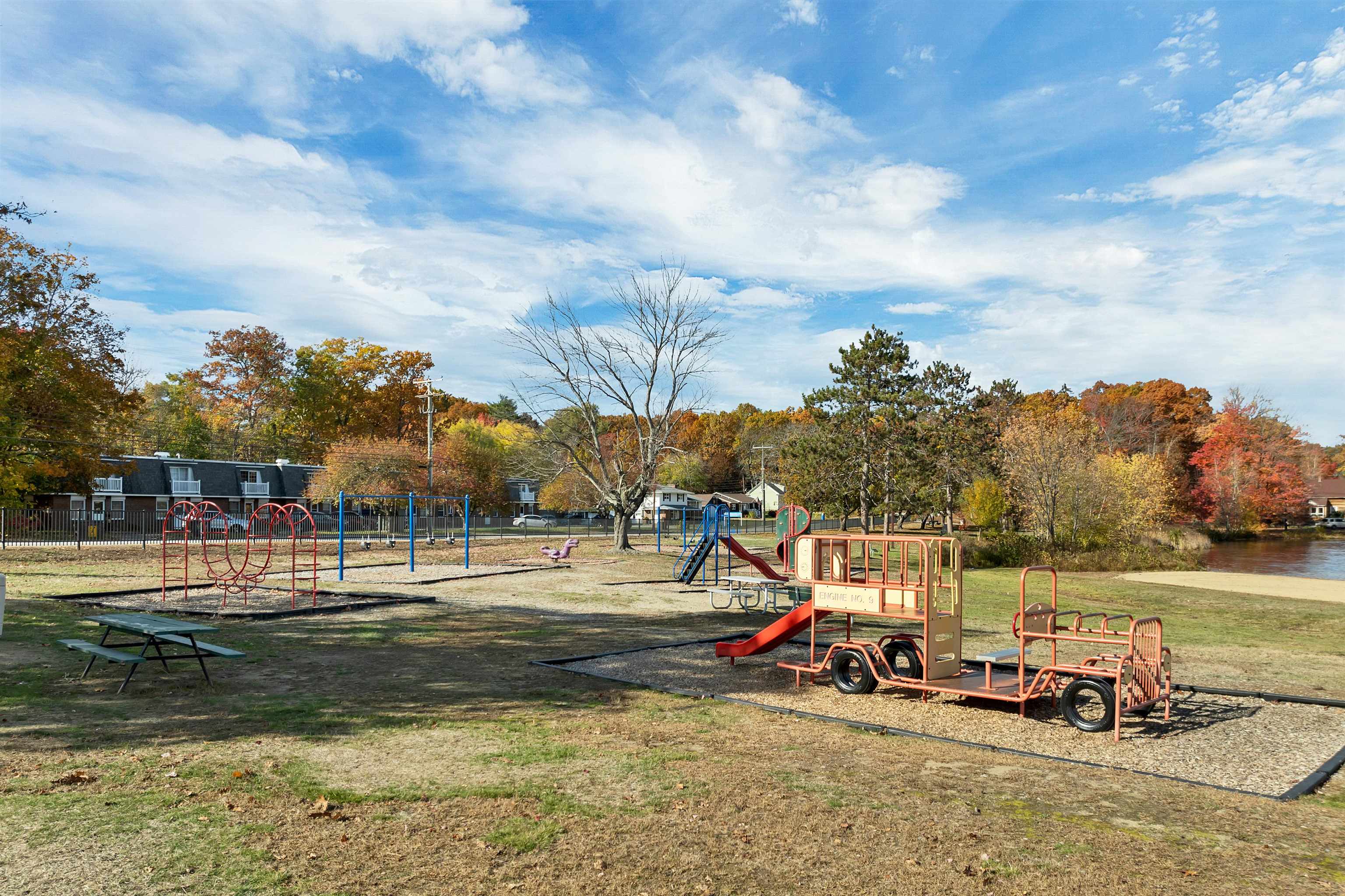 918 North Main Street, Unit 7 Laconia, NH 03246 - Photo 37 of 39