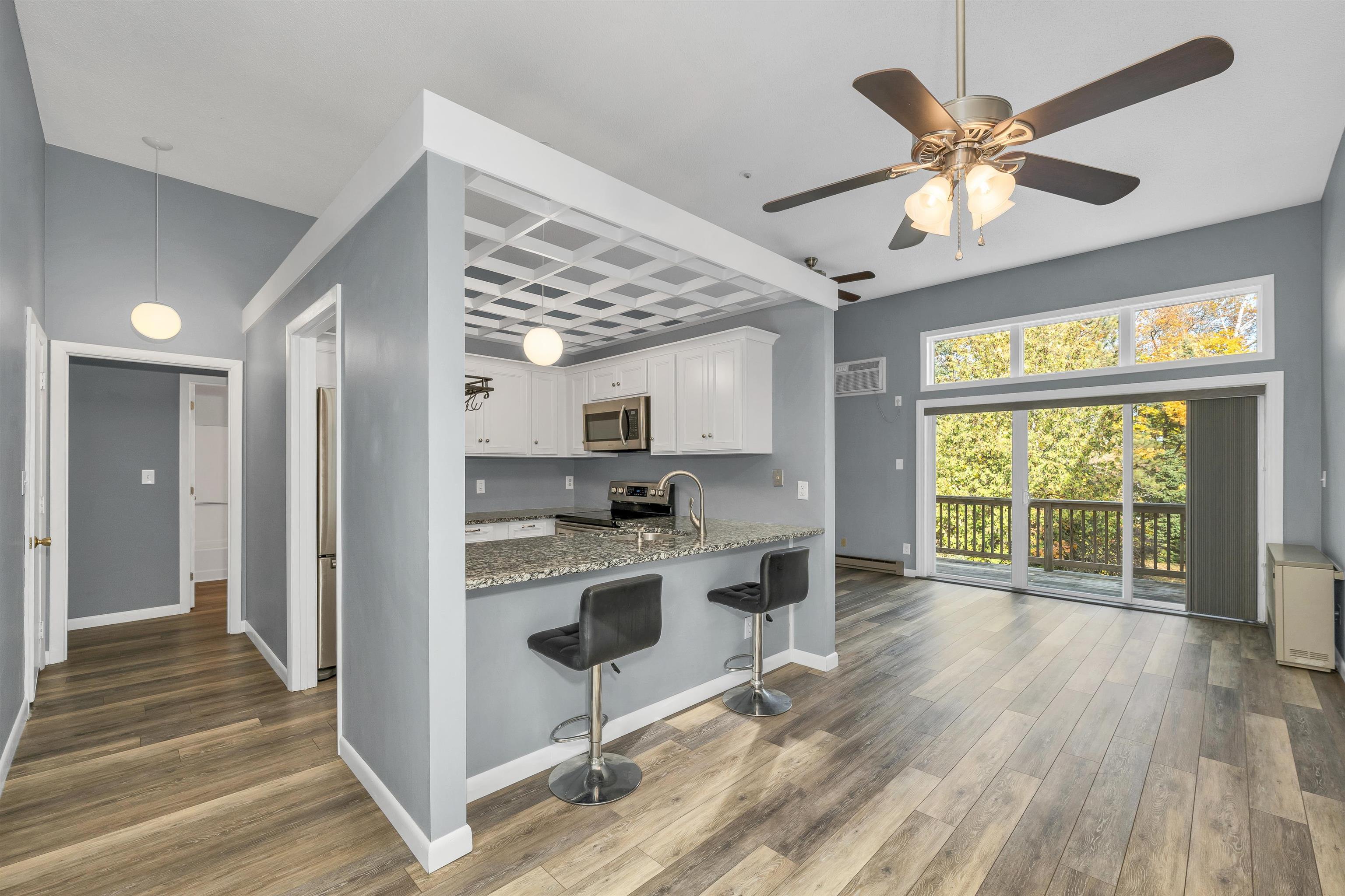 918 North Main Street, Unit 7 Laconia, NH 03246 - Photo 6 of 39