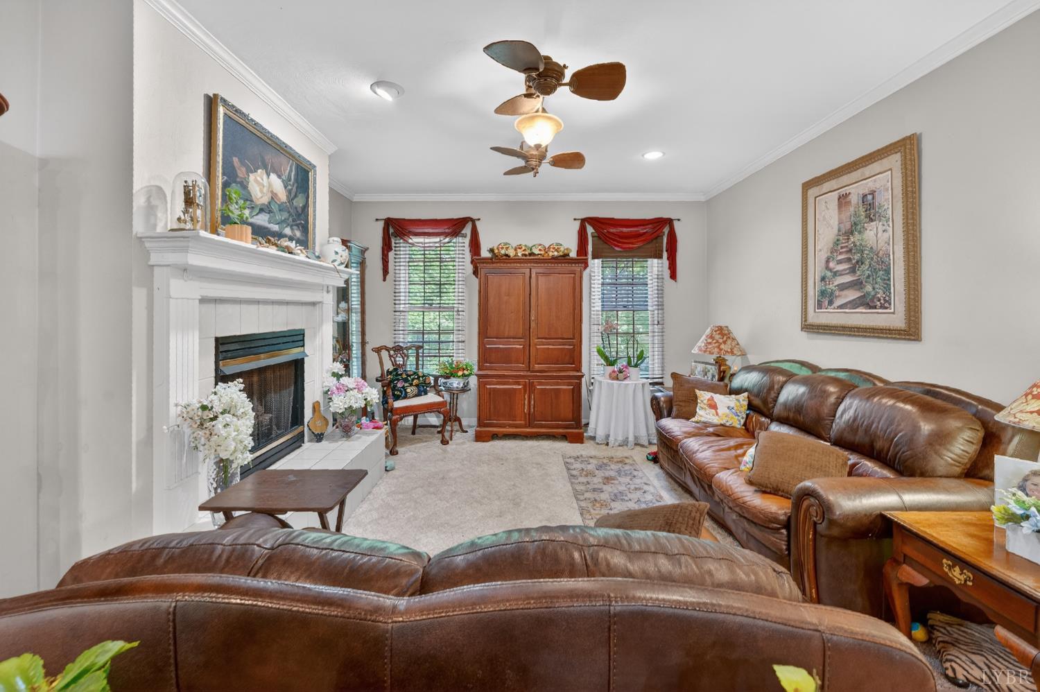24 Queen Regent Court Blue Ridge, VA 24064 - Photo 6 of 73
