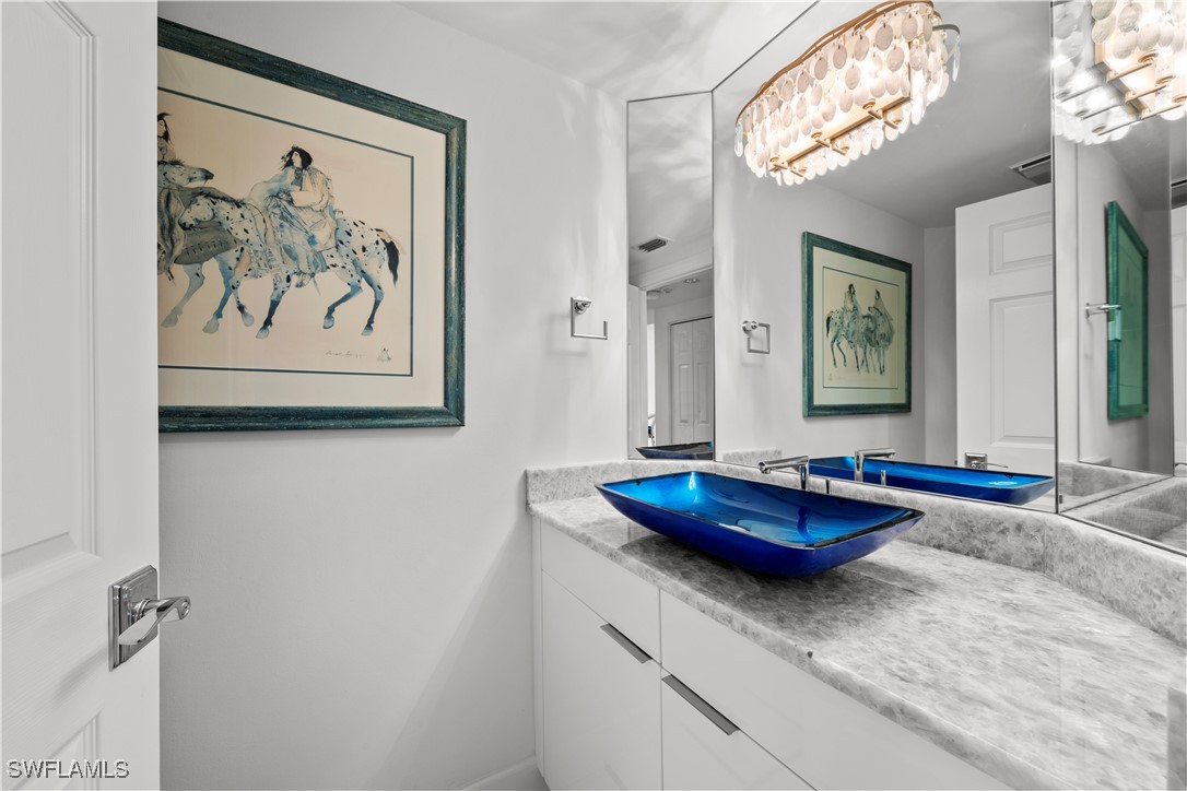 2605 Wulfert Road, Unit 5 Sanibel, FL 33957 - Photo 28 of 44