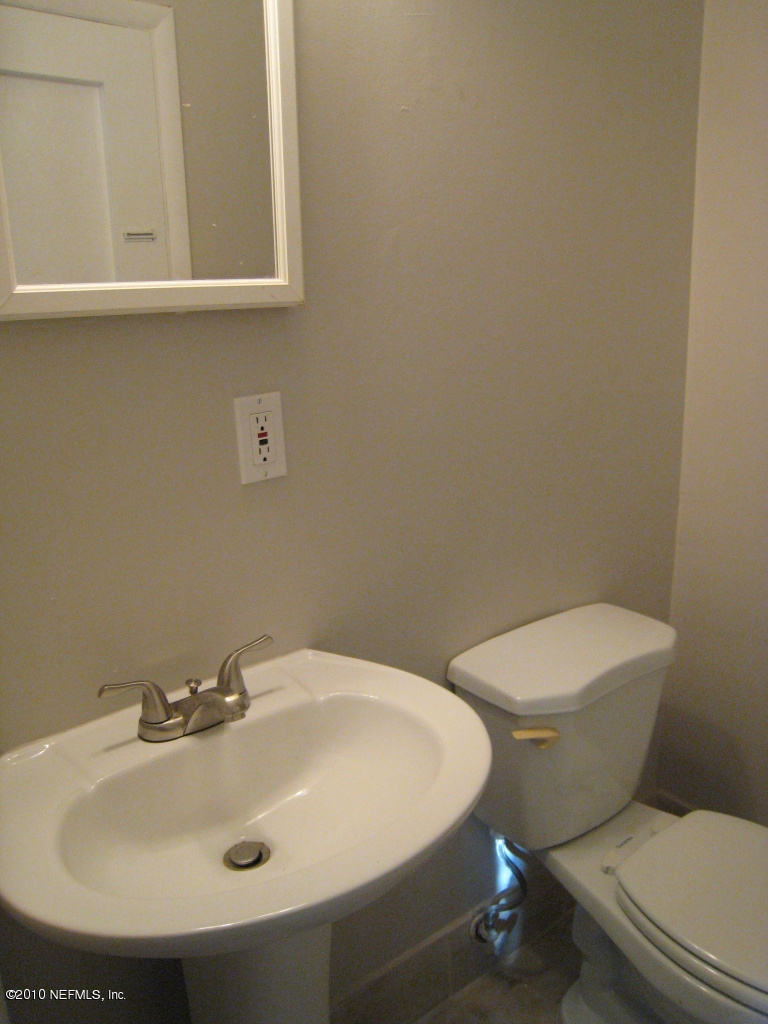 6808 Cinderella Road Jacksonville, FL 32210 - Photo 10 of 26 Master bath