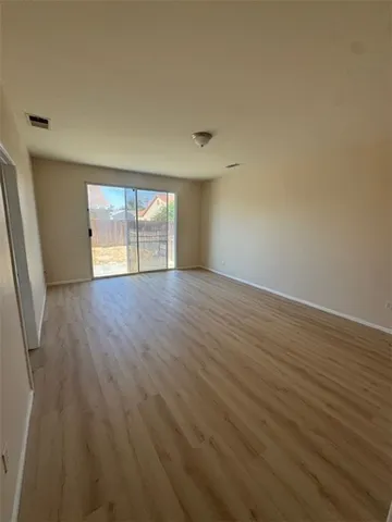 $2,700 | 3385 Claremont Street, Hemet, CA 92545