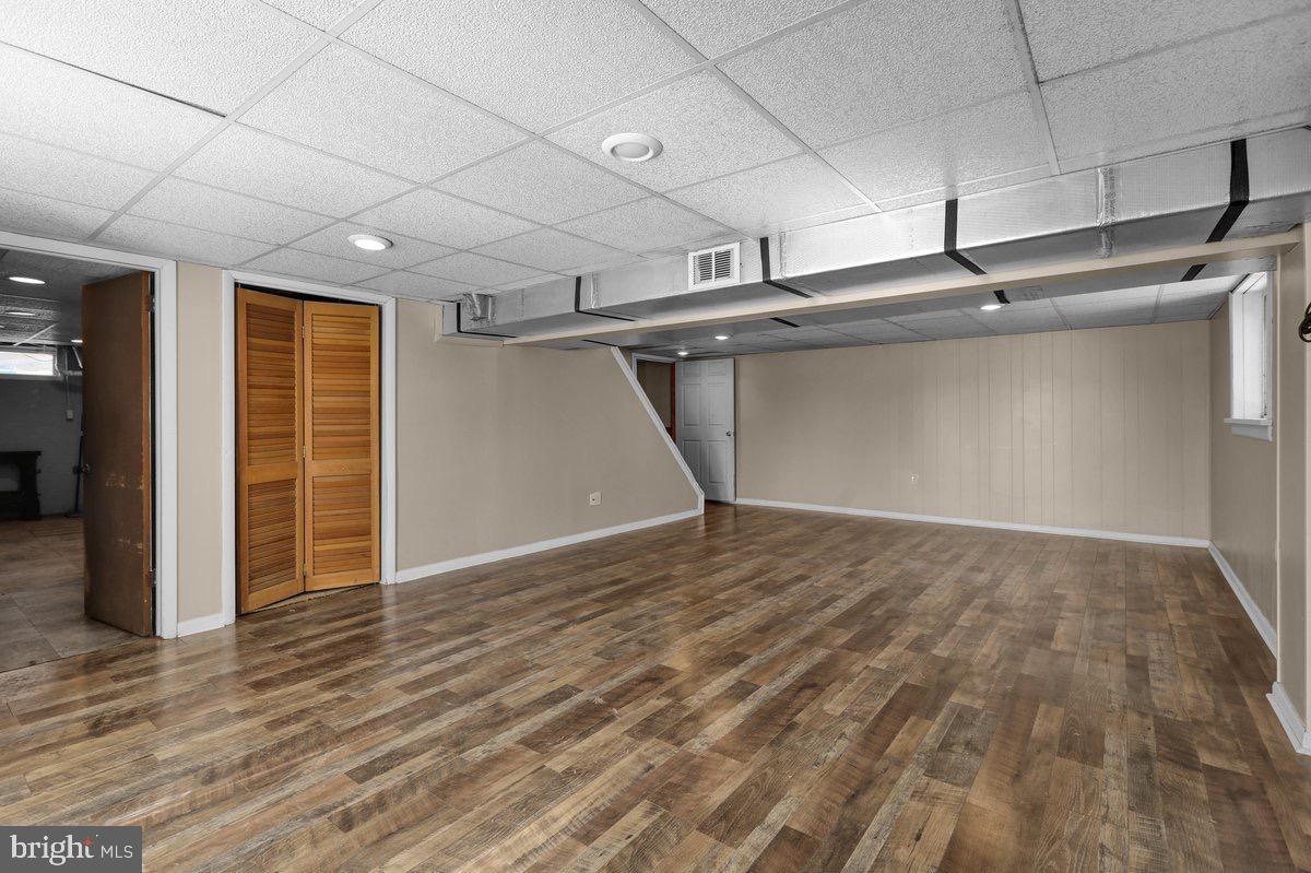 2326 Fairview Street Reading, PA 19609 - Photo 21 of 27 a view of a room with wooden floor