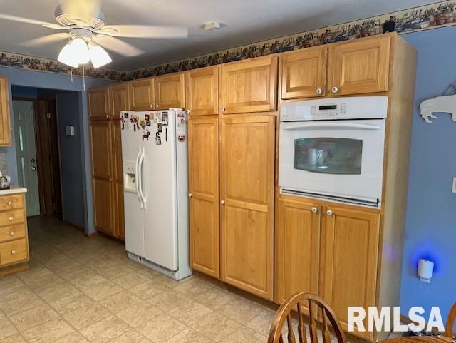 403 Timber Creek Road Jacksonville, IL 62650 - Photo 8 of 35 Gallery Image 8
