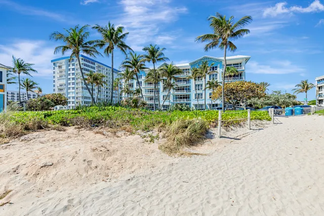 $1,199,500 | 701 Southeast 21st Avenue, Unit 302, Deerfield Beach, FL 33441