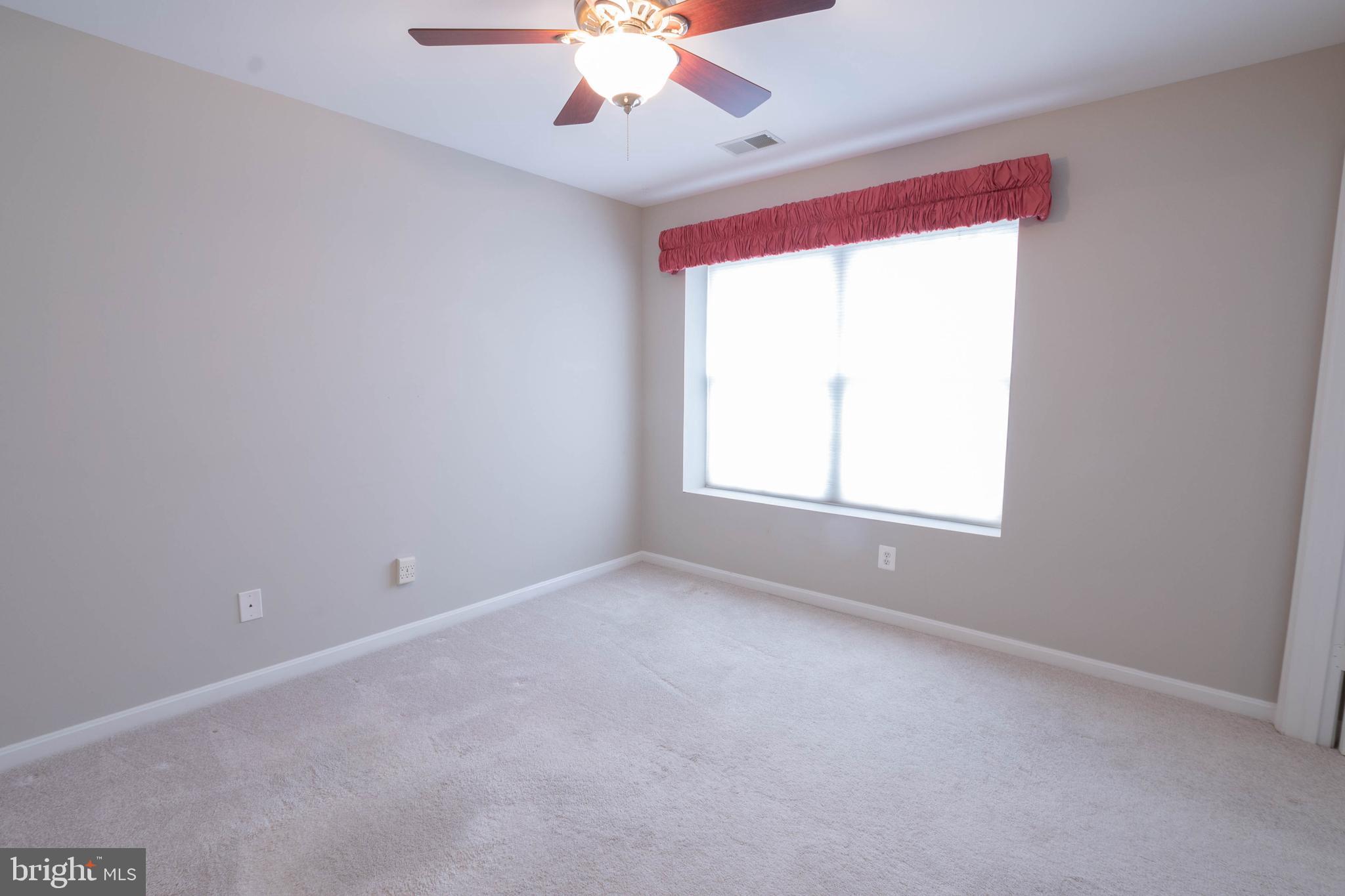 12300 Rosslare Ridge Road, Unit 301 Lutherville-Timonium, MD 21093 - Photo 10 of 25 Everyone wants this spacious den!