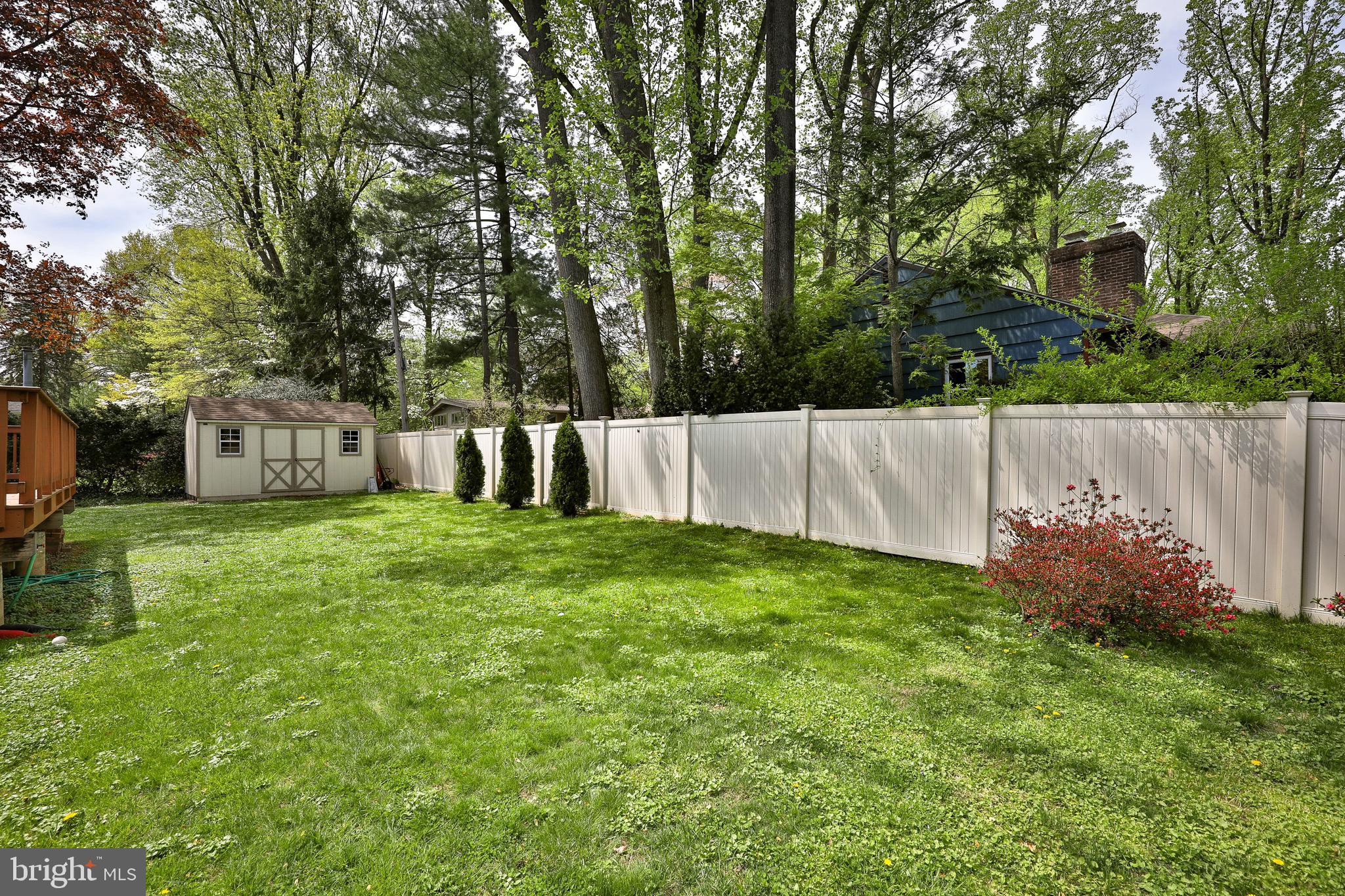 1004 Devon Road Rydal, PA 19046 - Photo 38 of 44 Backyard