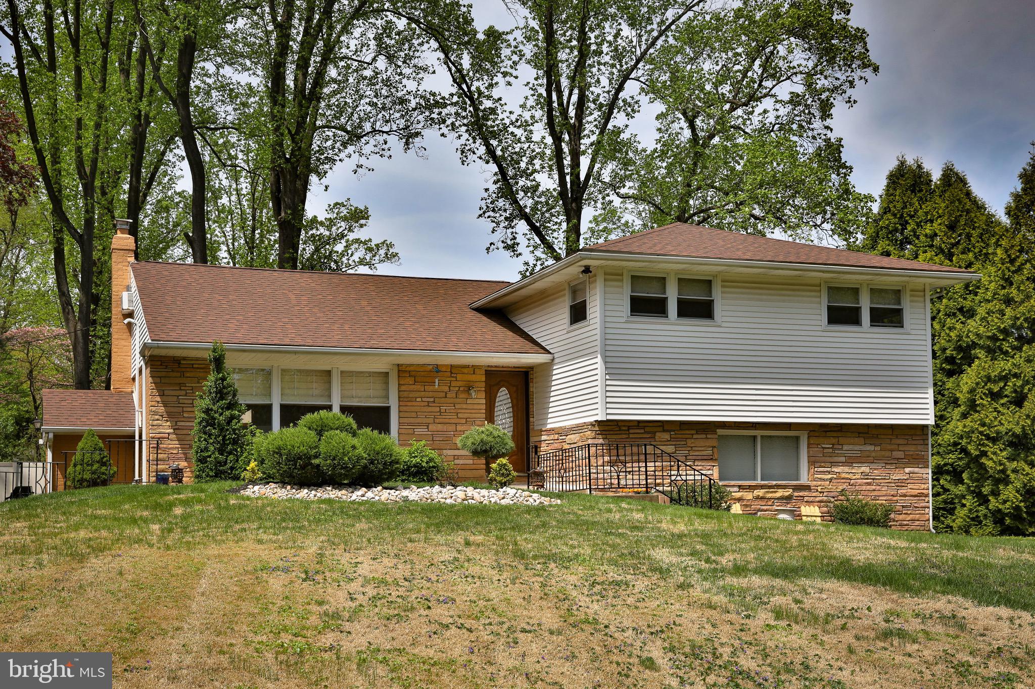 1004 Devon Road Rydal, PA 19046 - Photo 44 of 44 Front Exterior