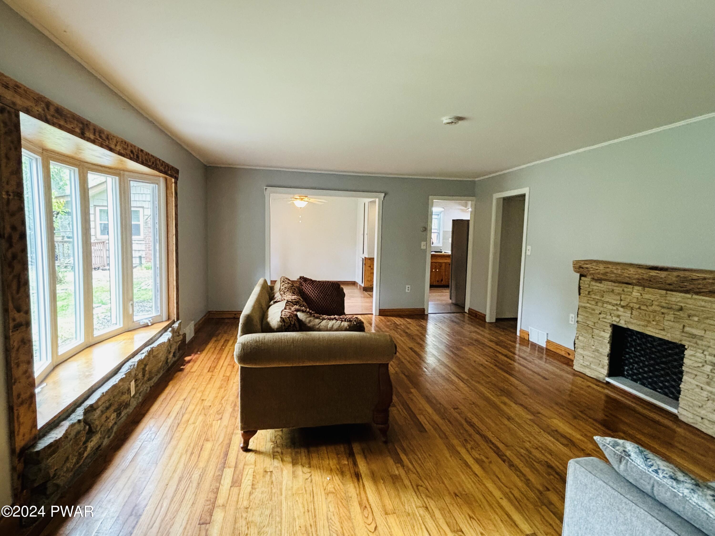 351 Sawkill Road, Unit 2 Milford, PA 18337 - Photo 5 of 23