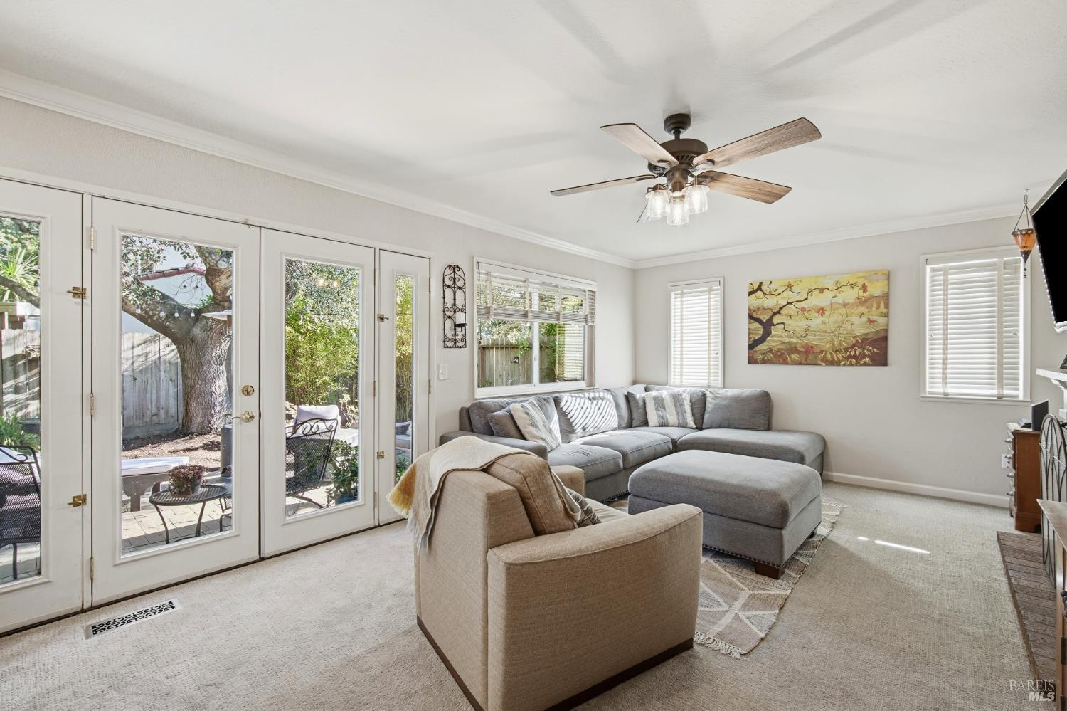 142 Shortt Road Santa Rosa, CA 95405 - Photo 15 of 48