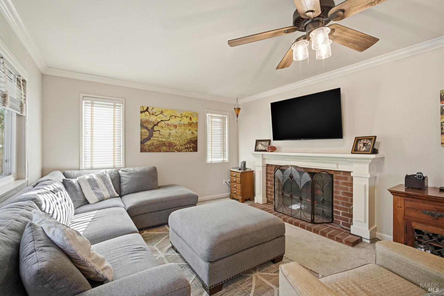 142 Shortt Road Santa Rosa, CA 95405 - Photo 16 of 48