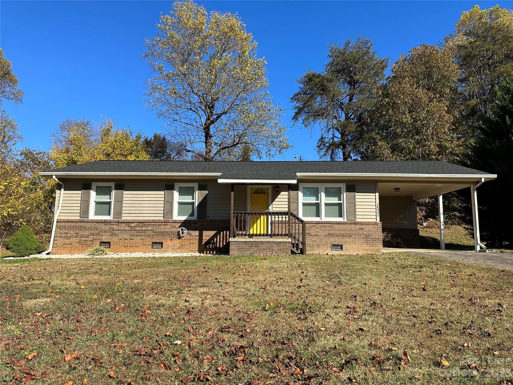 front view of house with a yard