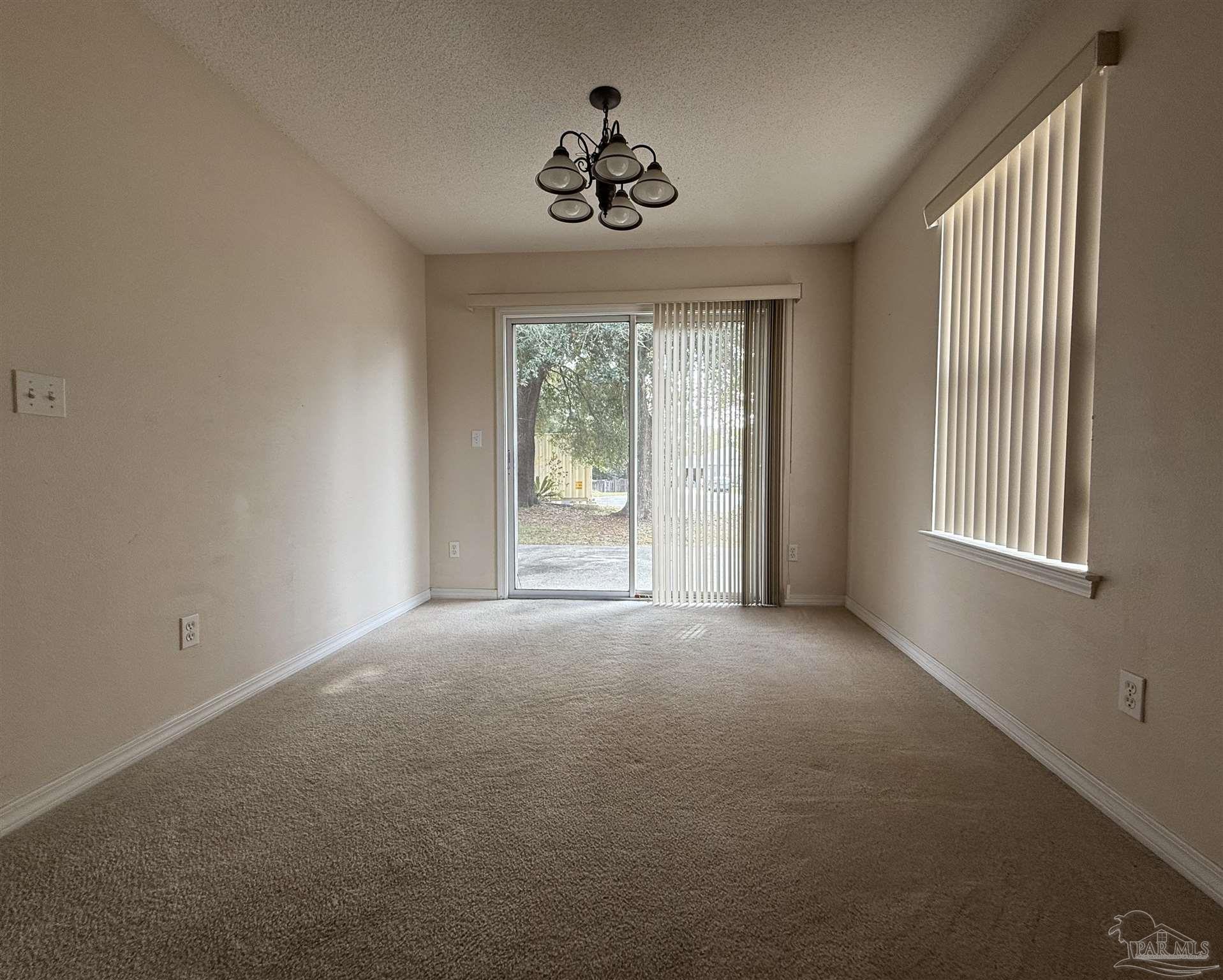 1152 Simpson Street Pensacola, FL 32526 - Photo 5 of 18