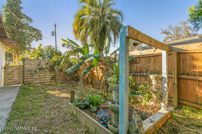 361 Shamrock Road St. Augustine, FL 32086 - Photo 23 of 30 a view of a garden