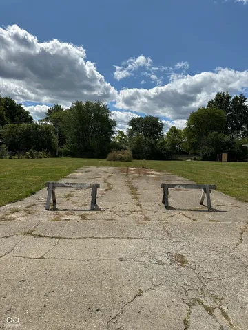 $29,900 | 121 Darin Court, Anderson, IN 46012