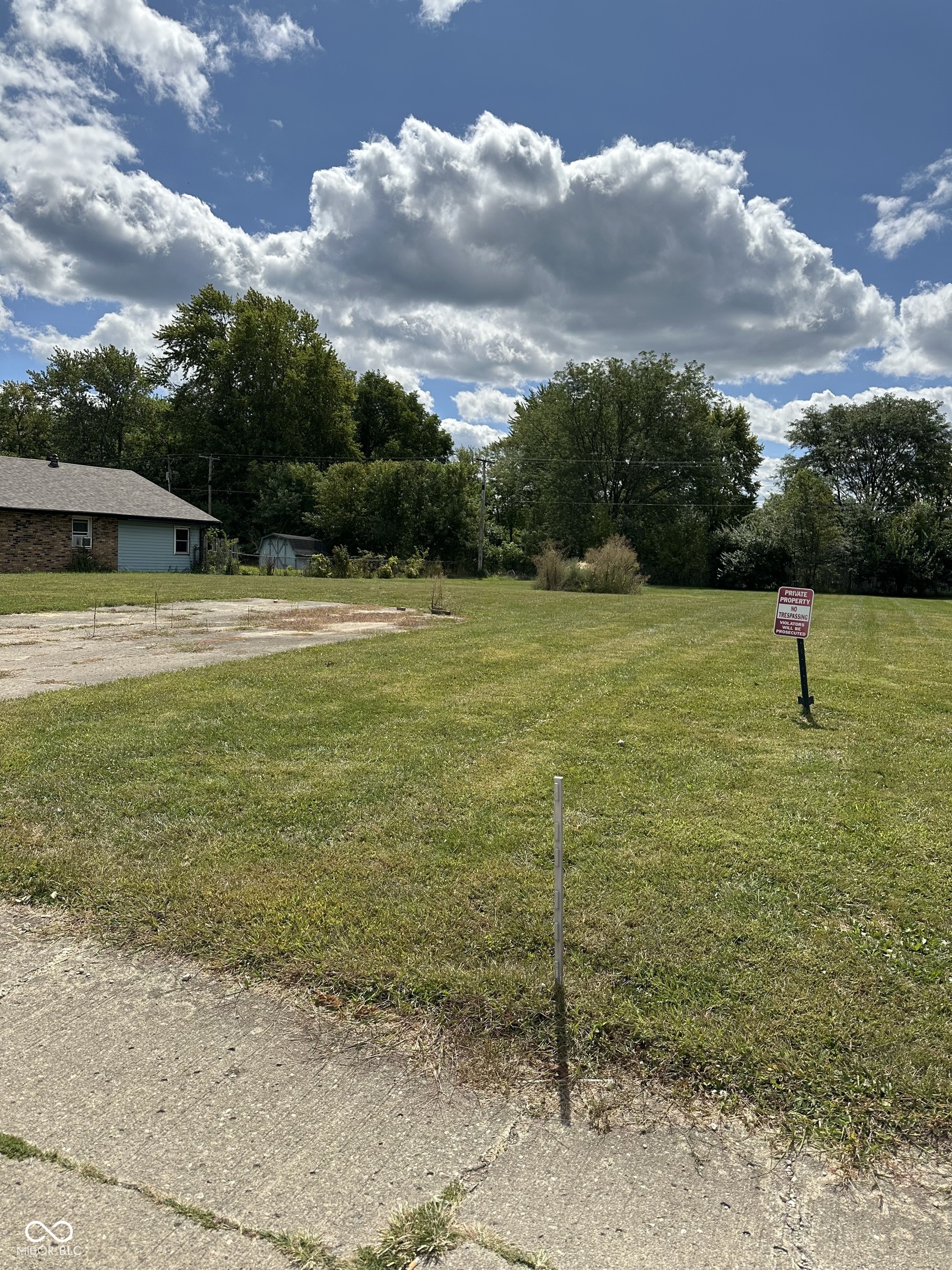 121 Darin Court Anderson, IN 46012 - Photo 4 of 4