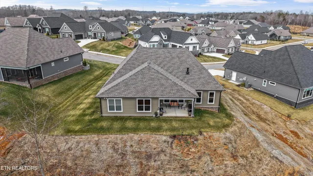 $648,000 | 259 Bittersweet Lane, Lenoir City, TN 37771